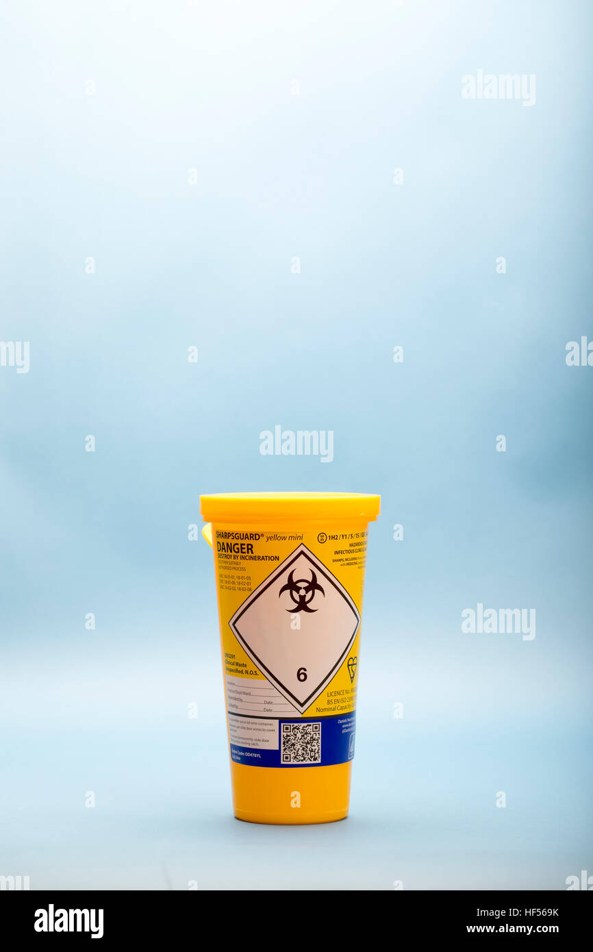 Sharps container hires stock photography and images Alamy