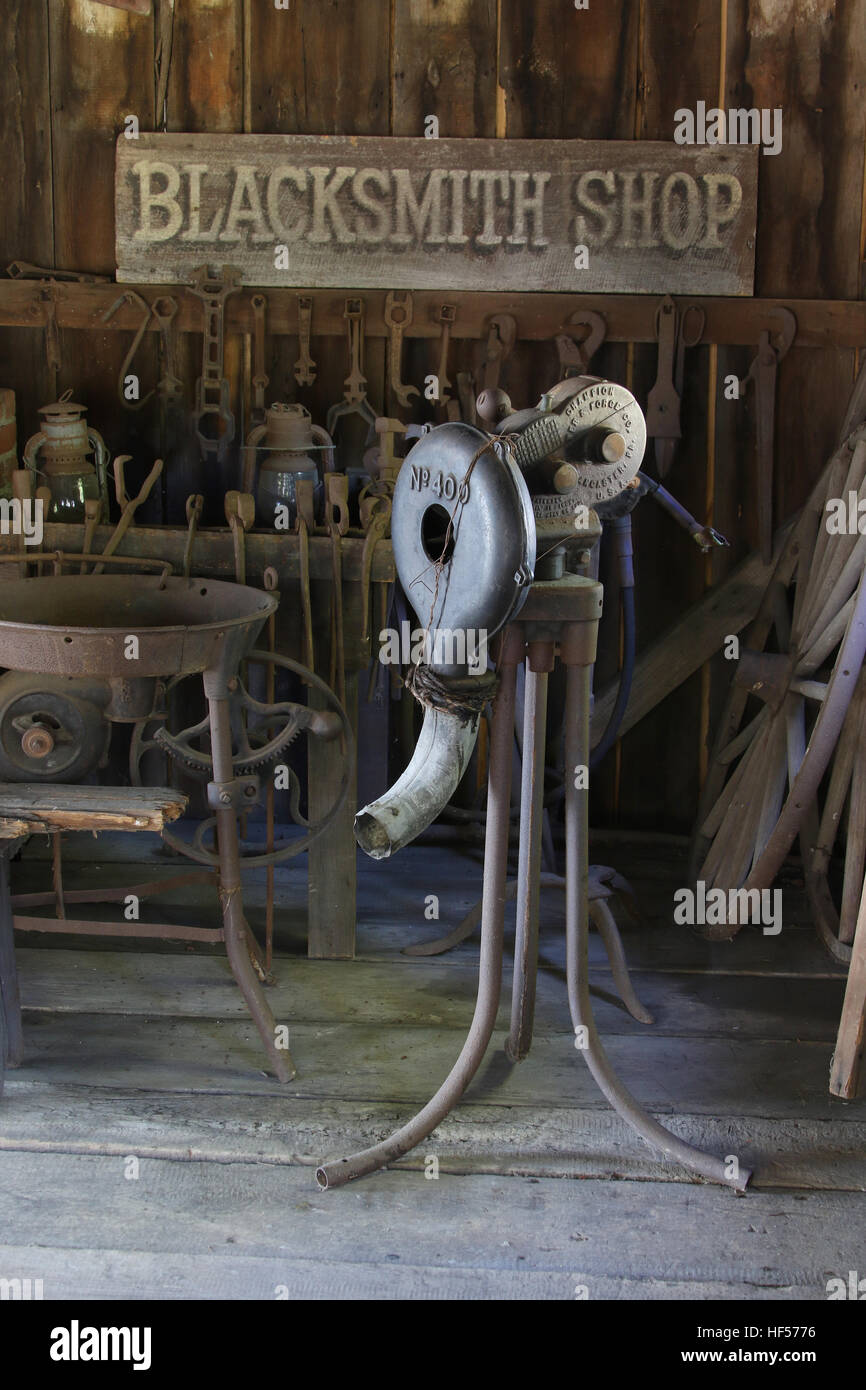 Champion Blower & Forge No. 400 Coal forge blower. Blacksmith Shop. Western  Reserve Village. Canfield Fair. Mahoning County Fair. Canfield, Youngstown  Stock Photo - Alamy