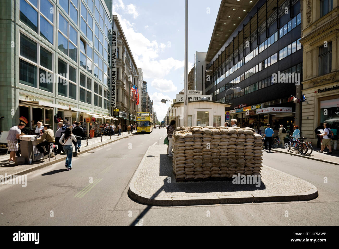 Border control point hi-res stock photography and images - Alamy