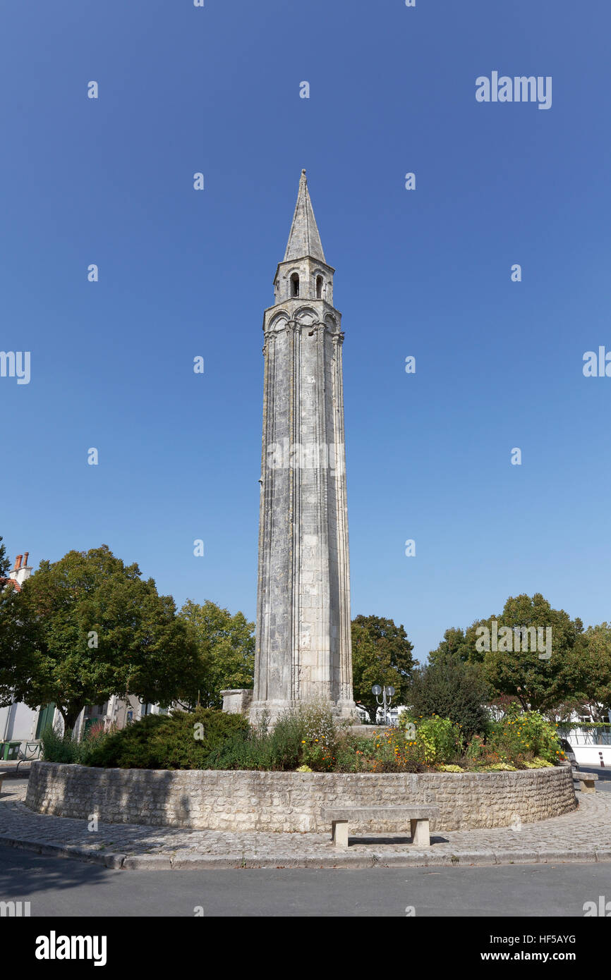 Gotische Totenlaterne, Lantern of the Dead, St. Pierre d'Oleron, Ile d'Oleron, Charente-Maritime, France Stock Photo