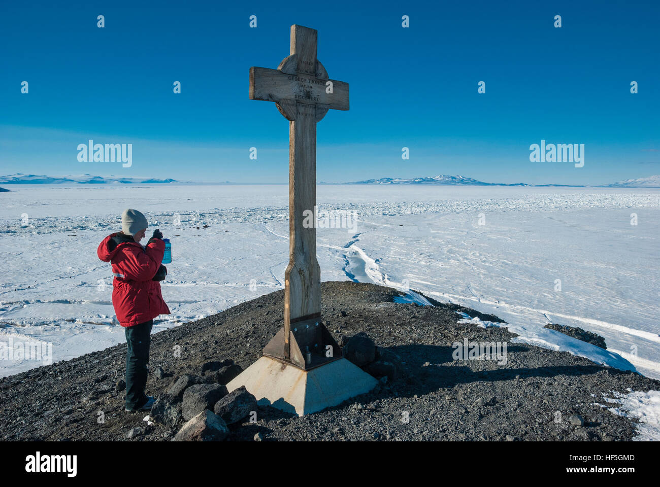 Vince's Cross near Scott’s Discovery Hut, Hut Point near McMurdo