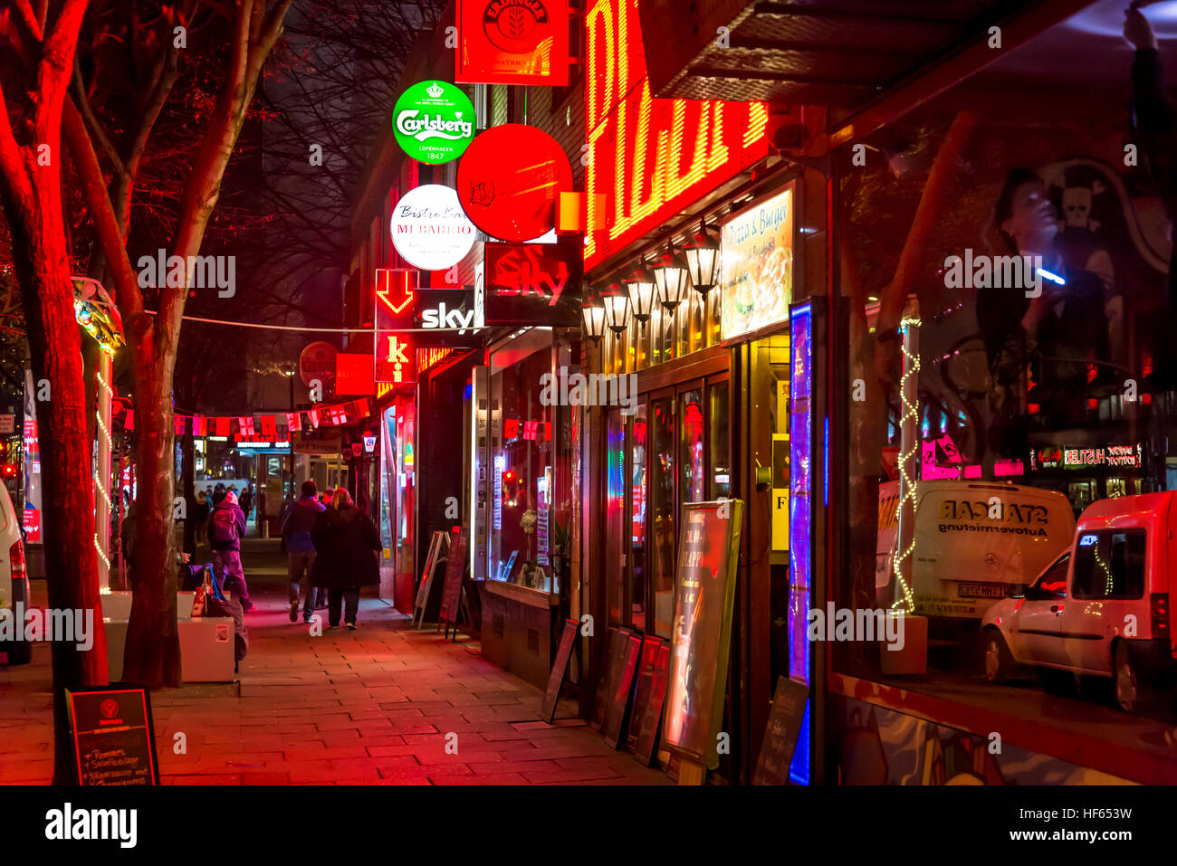 Reeperbahn at night, the red-light St Pauli district, Hamburg, Germany  Stock Photo - Alamy