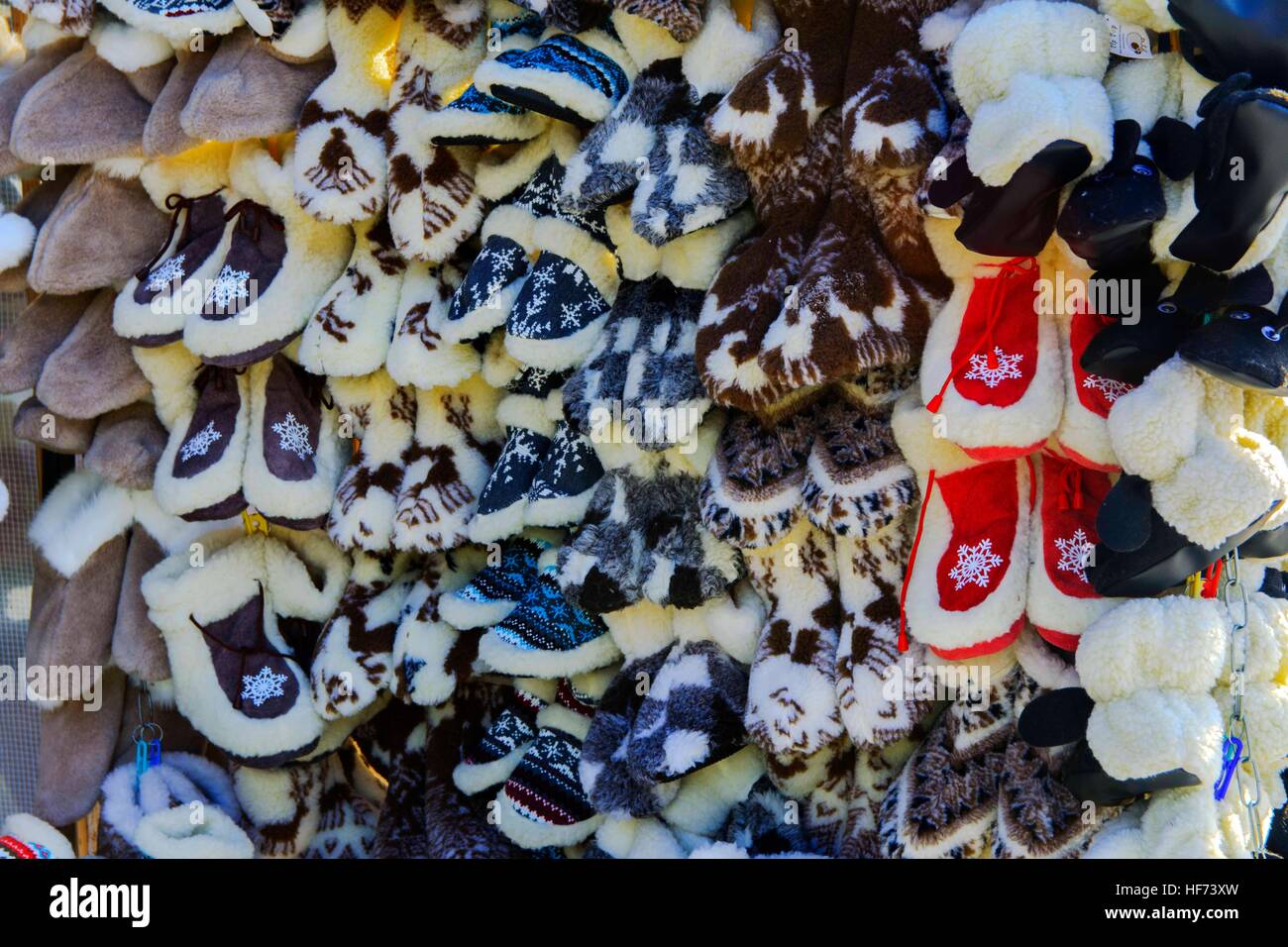 Traditional crafts hi-res stock photography and images - Alamy