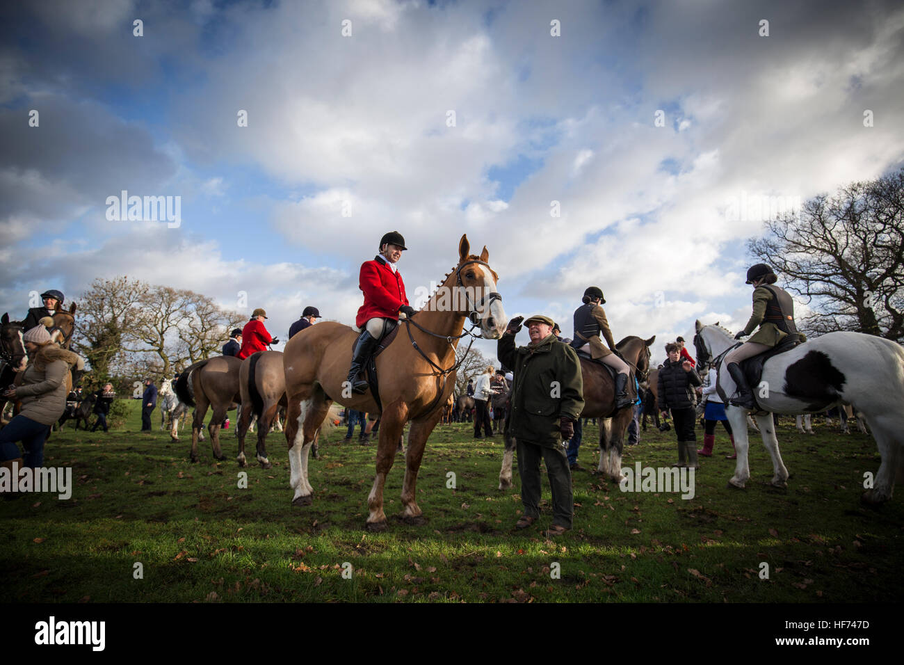 The Cheshire Drag and Bloodhounds hunt rides out from Dean Row near Wilmslow in Cheshire , England today (Boxing Day , Monday 26 Stock Photo