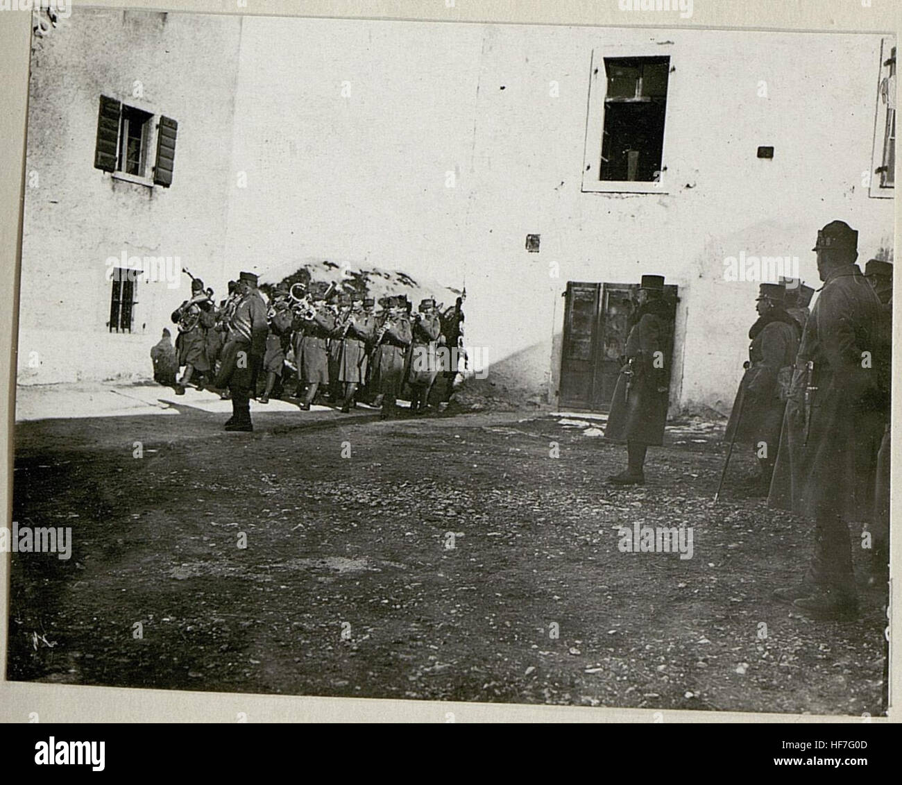 Defilierung des II. Regiments der Tiroler Kaiserjäger vor Exzellenz Conrad v. Hötzendorf, Folgaria 15624500) Stock Photo