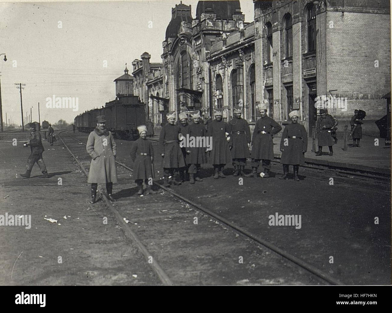 Troops returning from war hi-res stock photography and images - Alamy