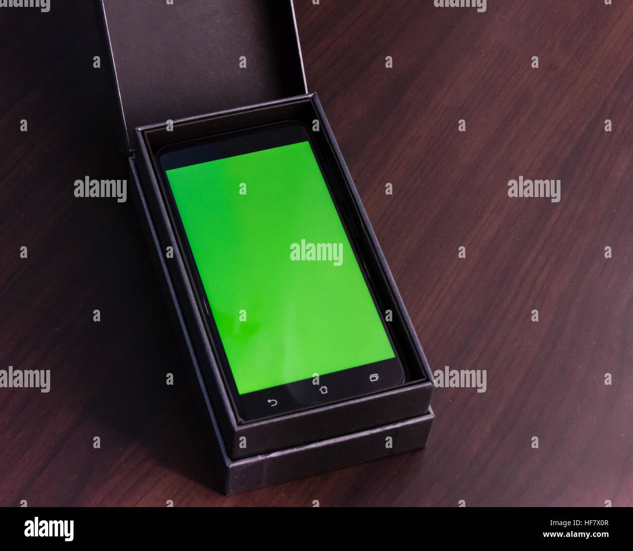 Phone box green screen hires stock photography and images Alamy