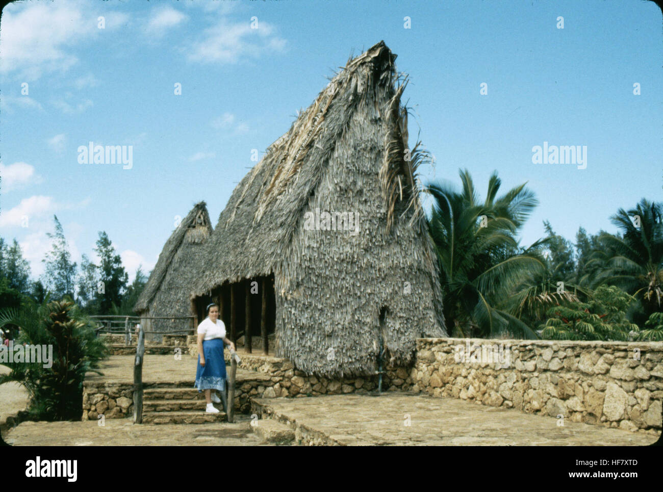 The houses of the Marquesas, located at the Polynesian Cultural Center ...