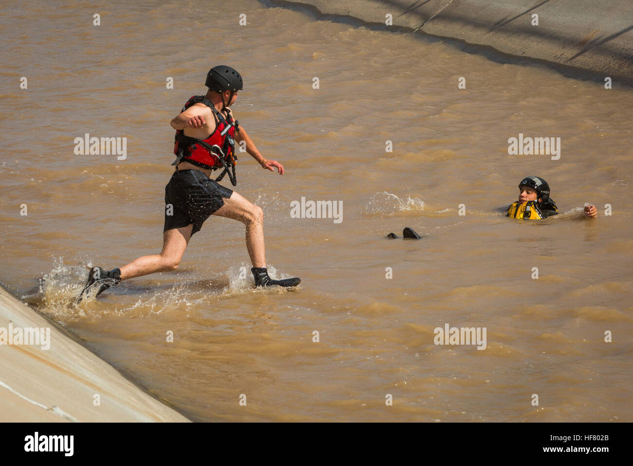 CBP Border Patrol BORSTAR members practice swift water rescue exercises ...