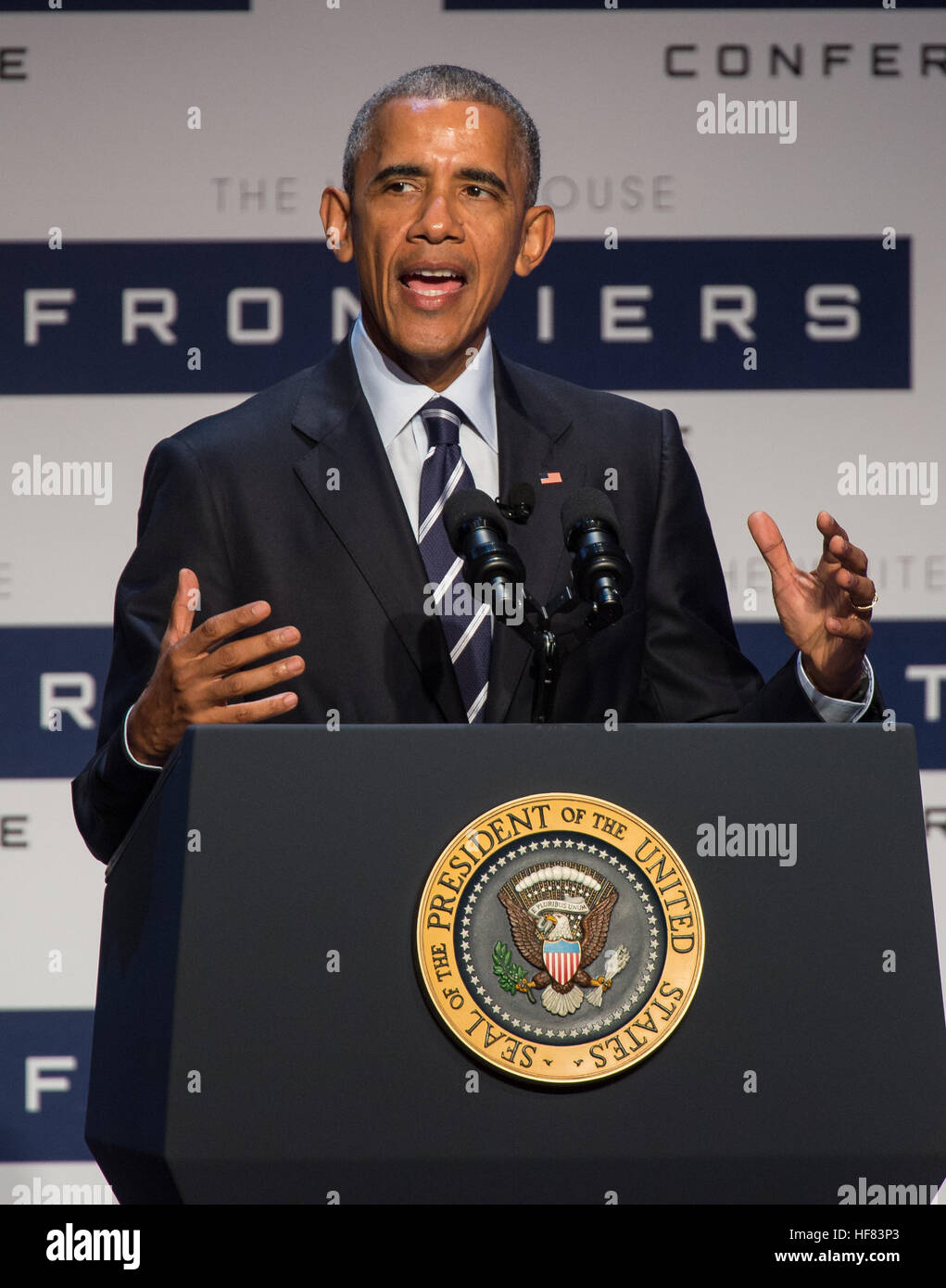 President Barack Obama speaks at the White House Frontiers Conference Thursday, October 13, 2016 at Carnegie Mellon University in Pittsburgh, PA. The conference, hosted by President Obama, and co-hosted by the University of Pittsburgh and Carnegie Mellon University, explores the future of innovation with a focus on building U.S. capacity in science and technology. Aubrey Gemignani) Stock Photo