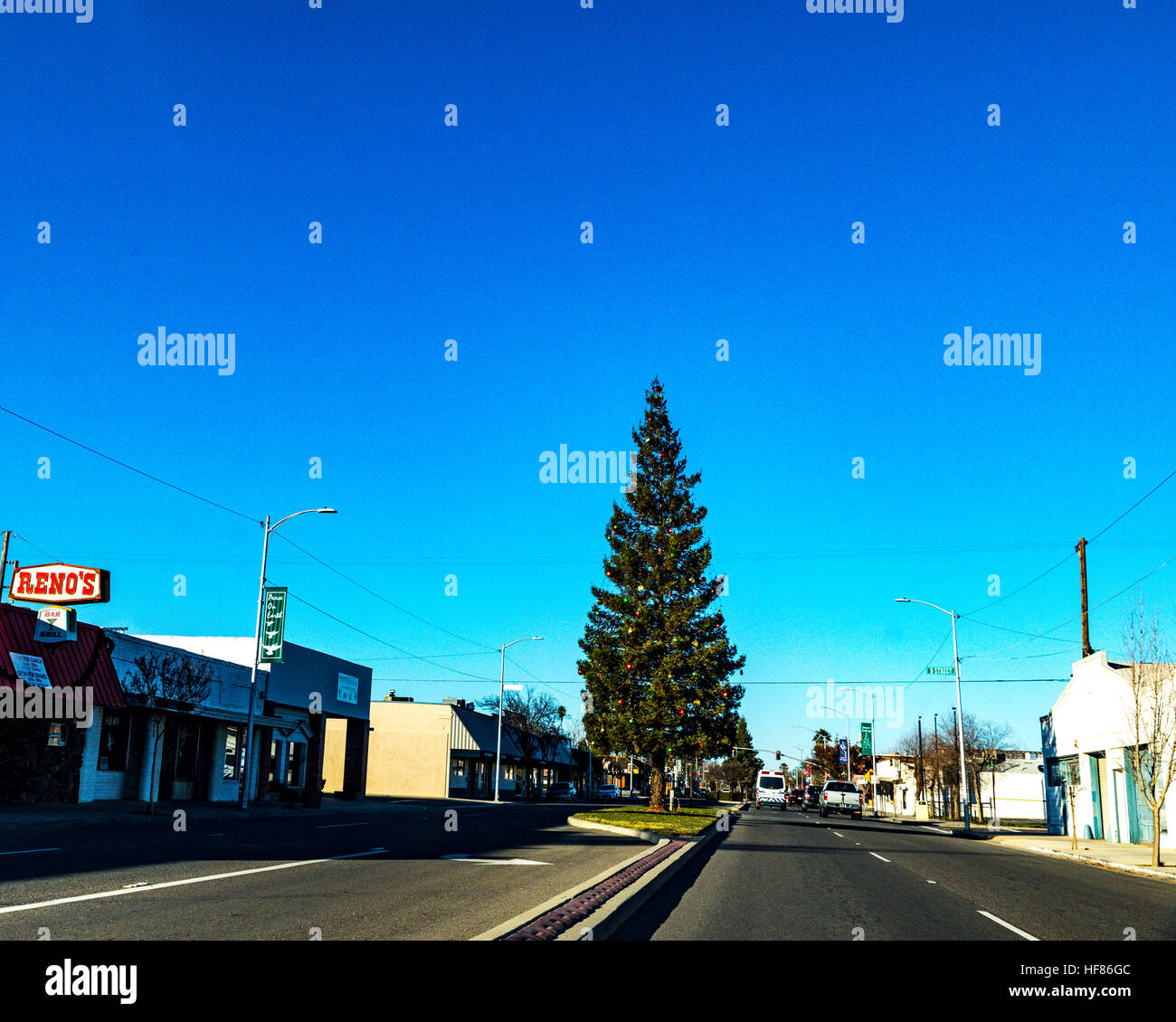 Downtown Kerman California with a community Christmas tree for the ...