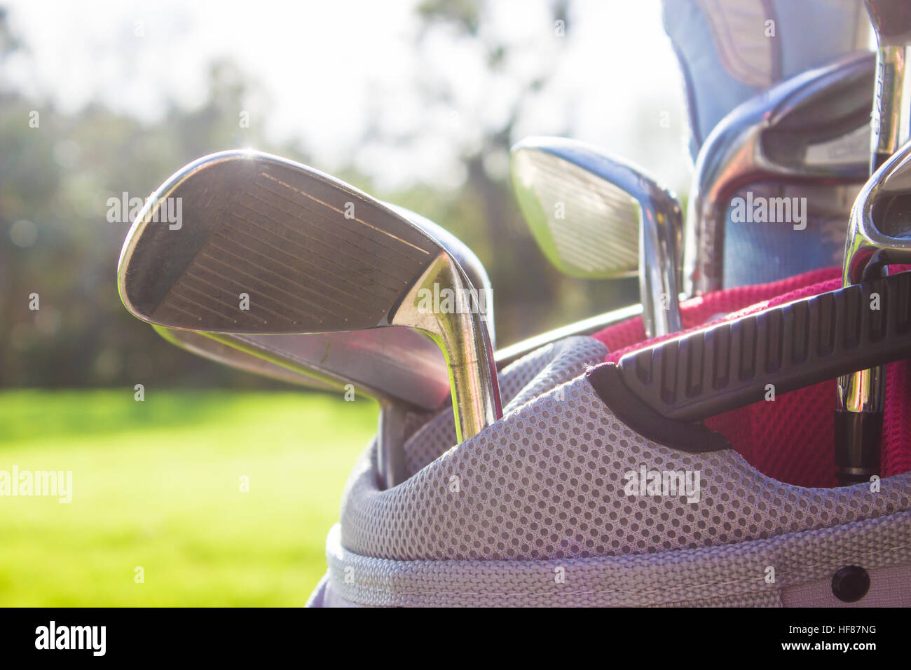 Golf Bag Full of Clubs Stock Photo Alamy