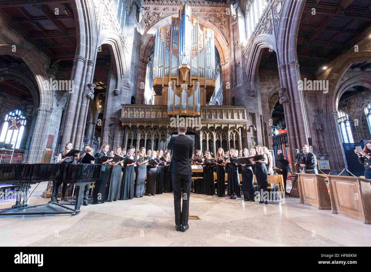 Chetham Interior of Manchester Cathedral during a service. Chetham's School of ...