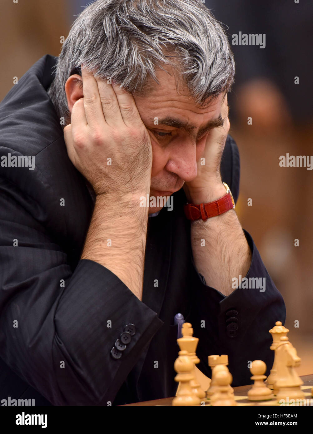 alert,attention,anticipate, analise,analize,achieve,Carlsen, So, Ivanchuk, Kasparov, Karpov, Fischer, Botvinnik, Capablanca, Lasker, Korchnoi, Spassky, Chess set pieces game panorama distorted, Giant, Chess, pieces, Game, Abstract concept special