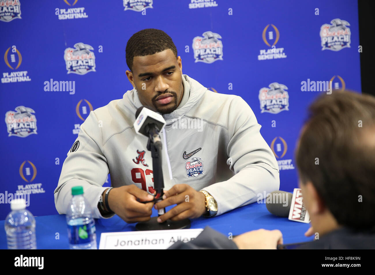Atlanta, Florida, USA. 29th Dec, 2016. MONICA HERNDON | Times.Alabama Crimson Tide defensive lineman Jonathan Allen (93) answers questions from reporters during Alabama Media Day for the Chick Fil A Peach Bowl College Football semifinal on Thursday December 29, 2016 at the Georgia Dome, in Atlanta, Georgia. © Monica Herndon/Tampa Bay Times/ZUMA Wire/Alamy Live News Stock Photo