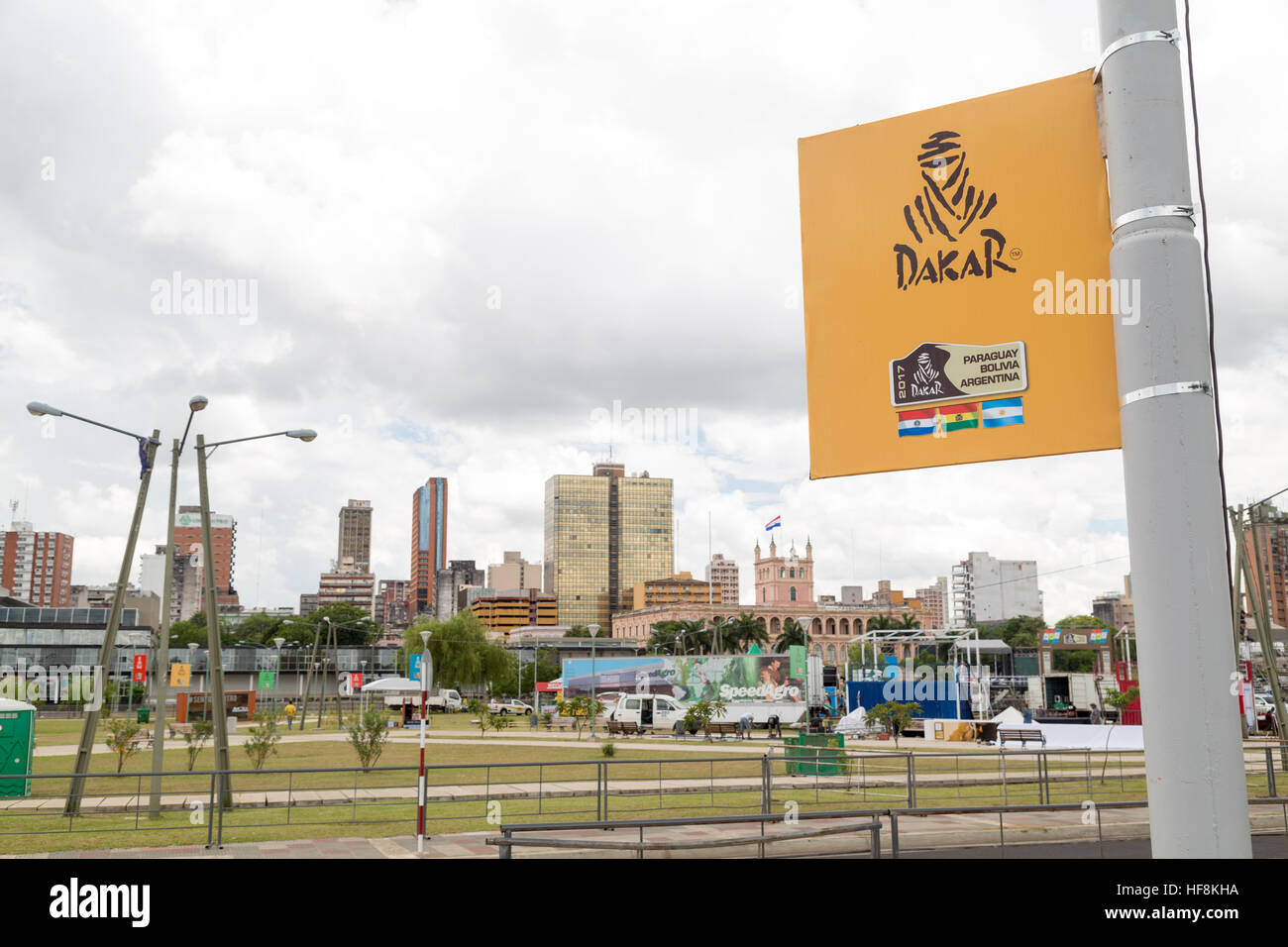 Asuncion, Paraguay. 29th December, 2016.  View of preparations for the 2017 Dakar Rally at Dakar Village in front of the Palacio de los Lopez (Lopez Presidential Palace) in Asuncion, Paraguay. Paraguay joining the ranks of host countries for the first time since the rally was relocated to South America in 2009. Together with Argentina and Bolivia, the event will be hosted by three nations in 2017. © Andre M. Chang/ARDUOPRESS/Alamy Live News Stock Photo