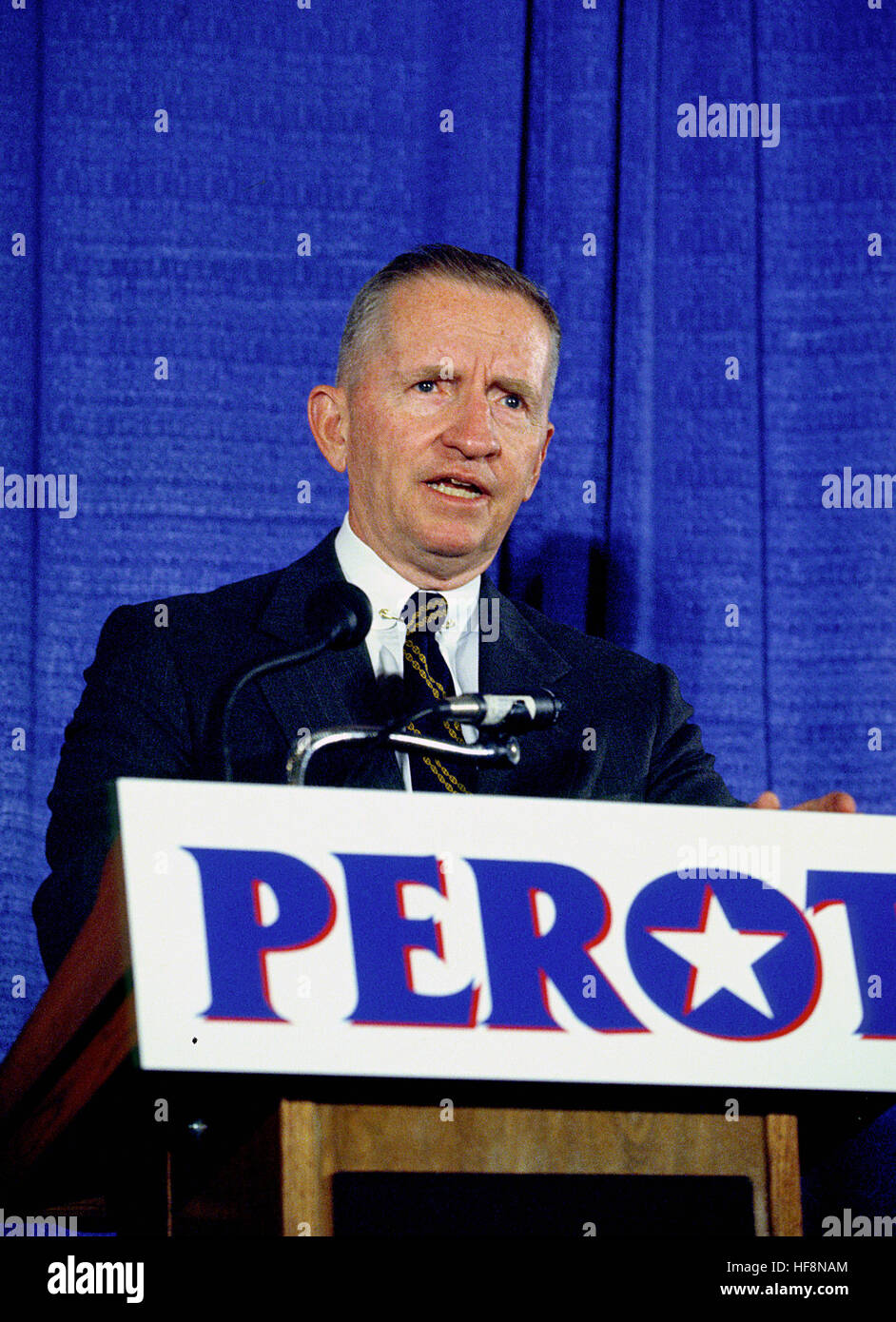 Ross perot 1992 hi-res stock photography and images - Alamy