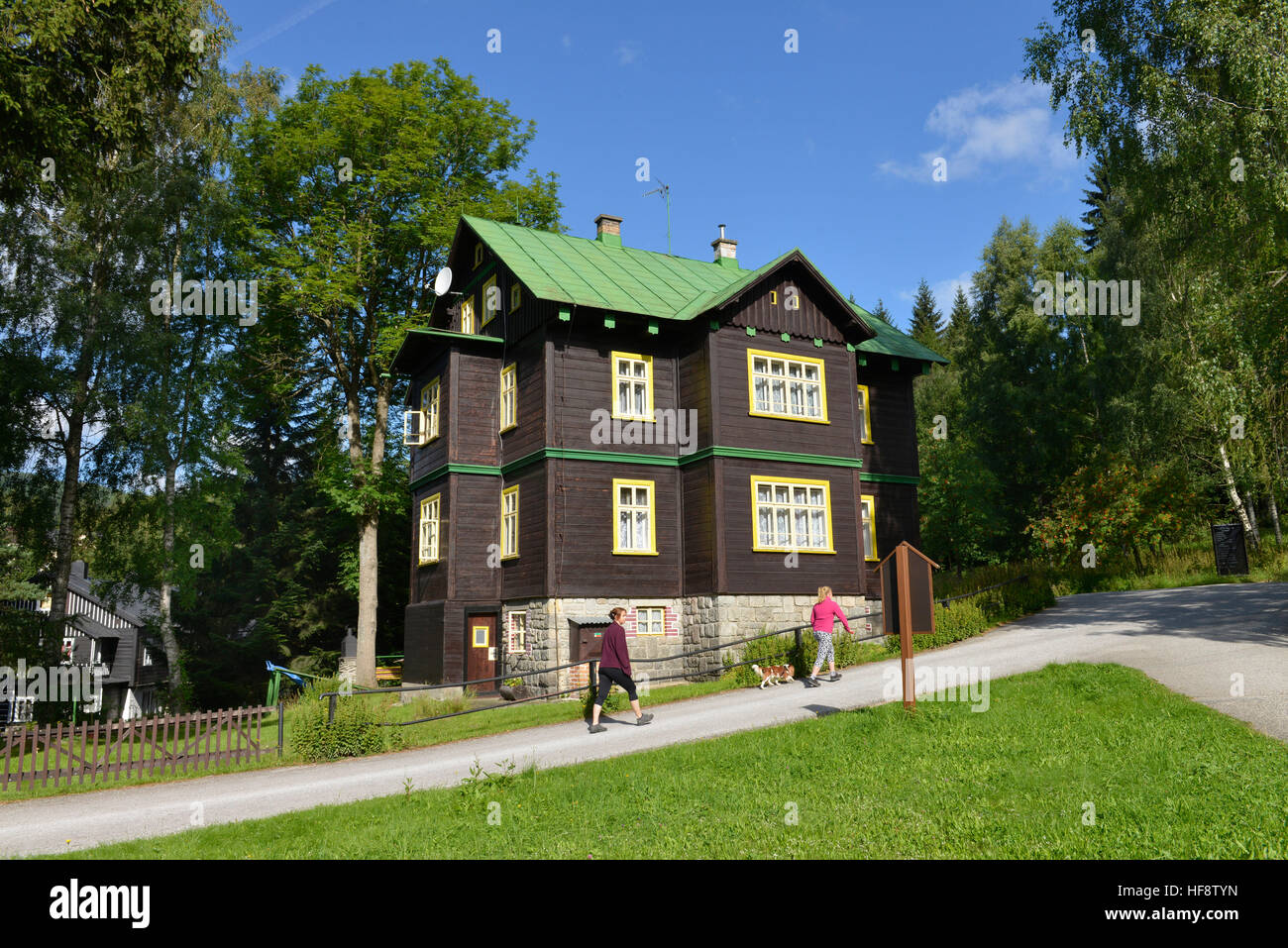 Holzhaus, Spindlersmuehle, Tschechien, Timber house, wooden spindle maker's mill, Czechia Stock Photo
