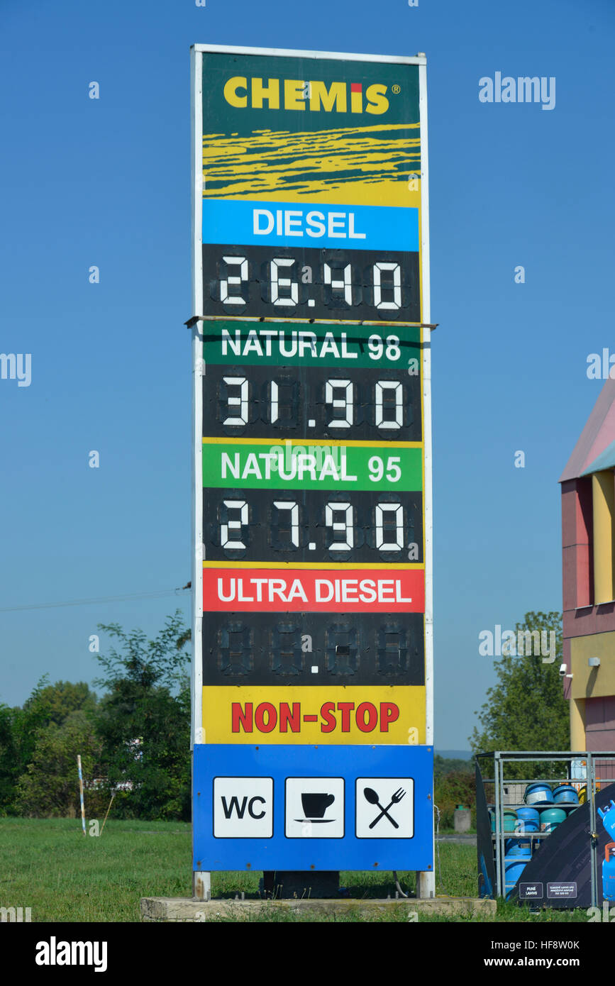Benzinpreise, Autobahn, Tschechien, Costs of petrol, highway, Czechia Stock Photo