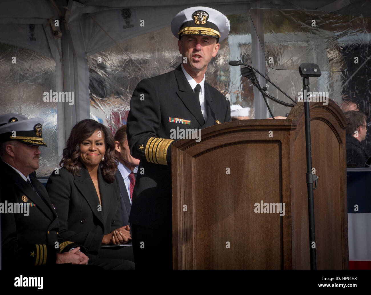 161029-N-ES994-022 GROTON, Conn. (Oct. 29, 2016) Chief of Naval ...