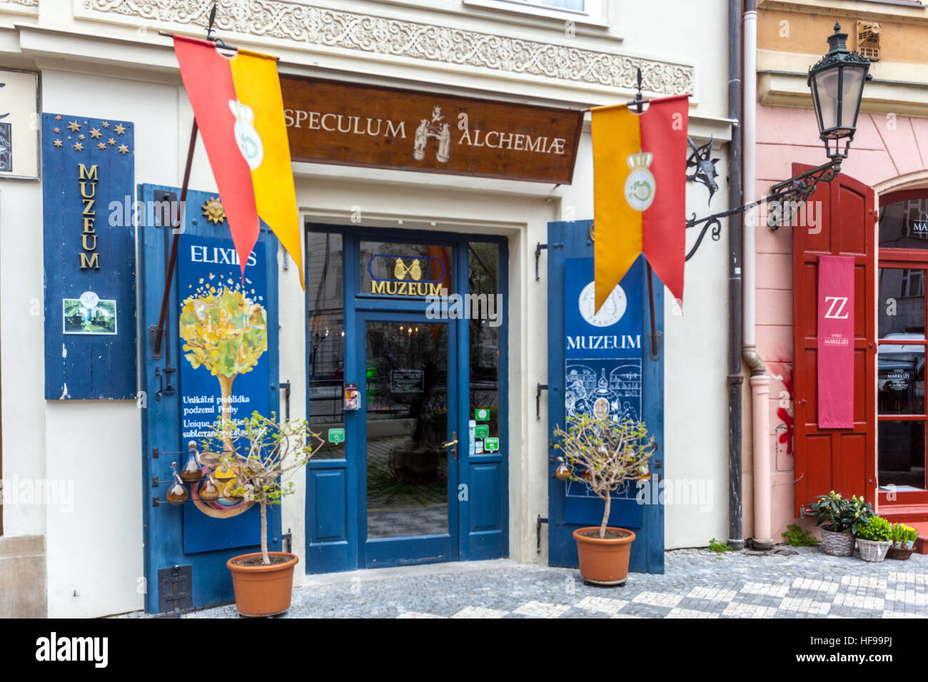 Speculum alchemiae museum hires stock photography and images Alamy