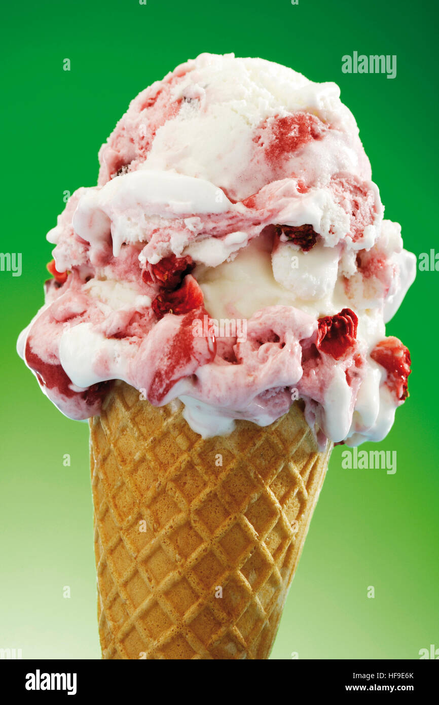 Two scoops of strawberry frozen yogurt in a waffle cone Stock Photo - Alamy