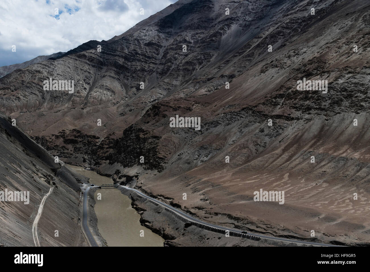 50+ Picturesque Gorge In Ladakh Pictures