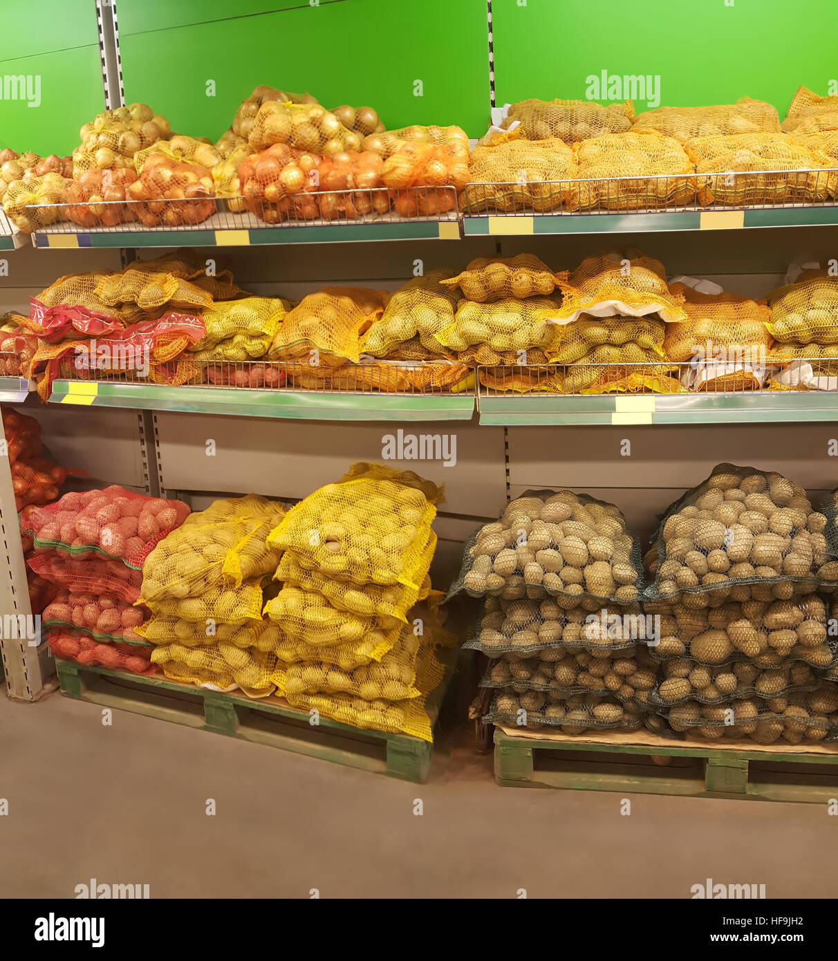 potato stacks in supermarket store Stock Photo Alamy