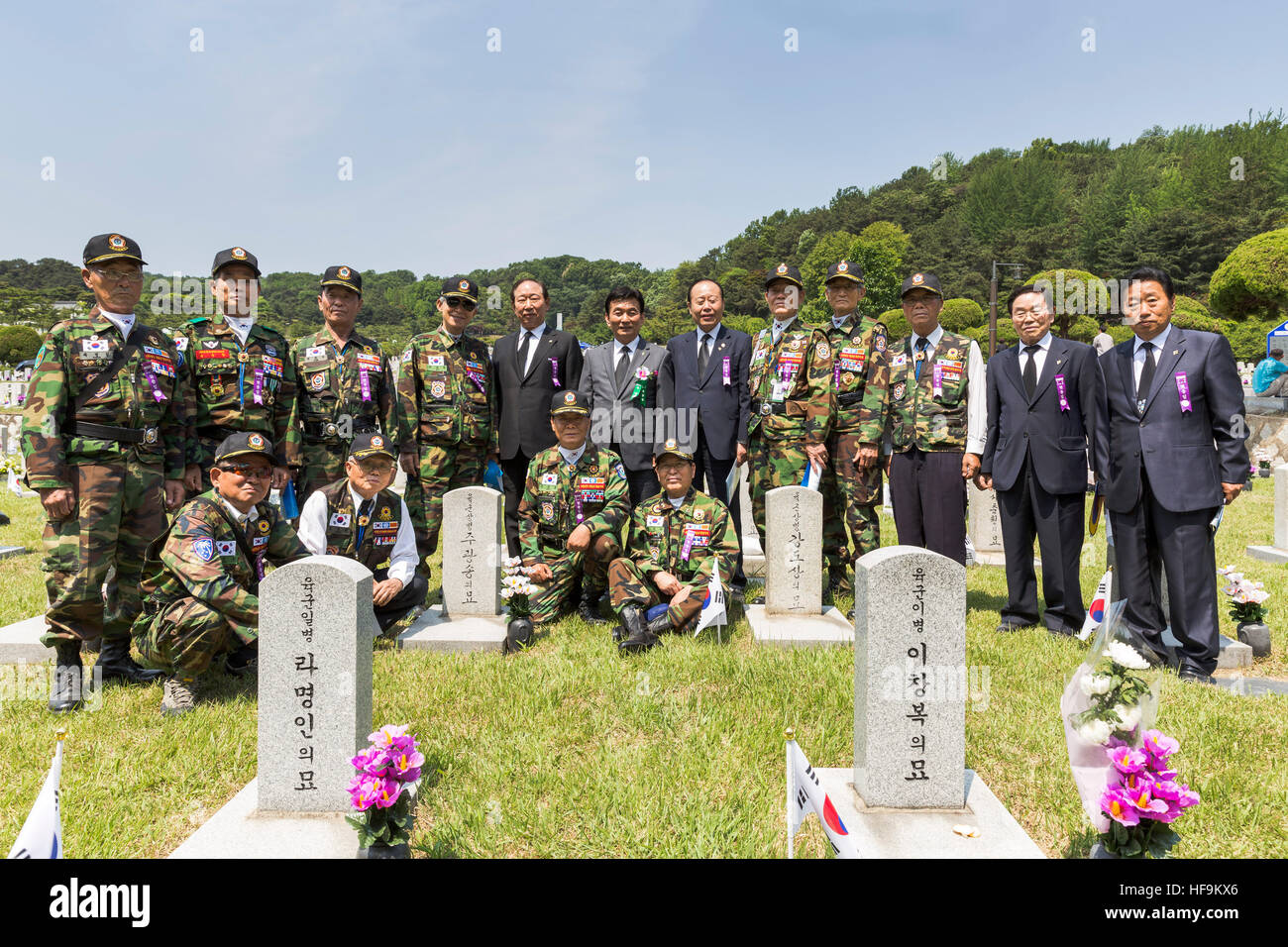 Vietnam War Veterans commemorating soldiers dead in the Vietnam War during the Memorial Day. Seoul, South Korea Stock Photo