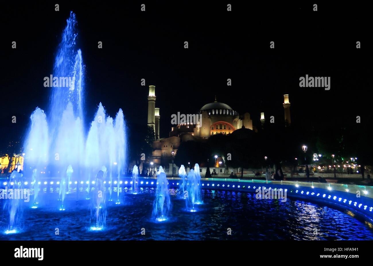 Fountain in front of Hagia Sophia Museum at Night, in Istanbul, Turkey ...