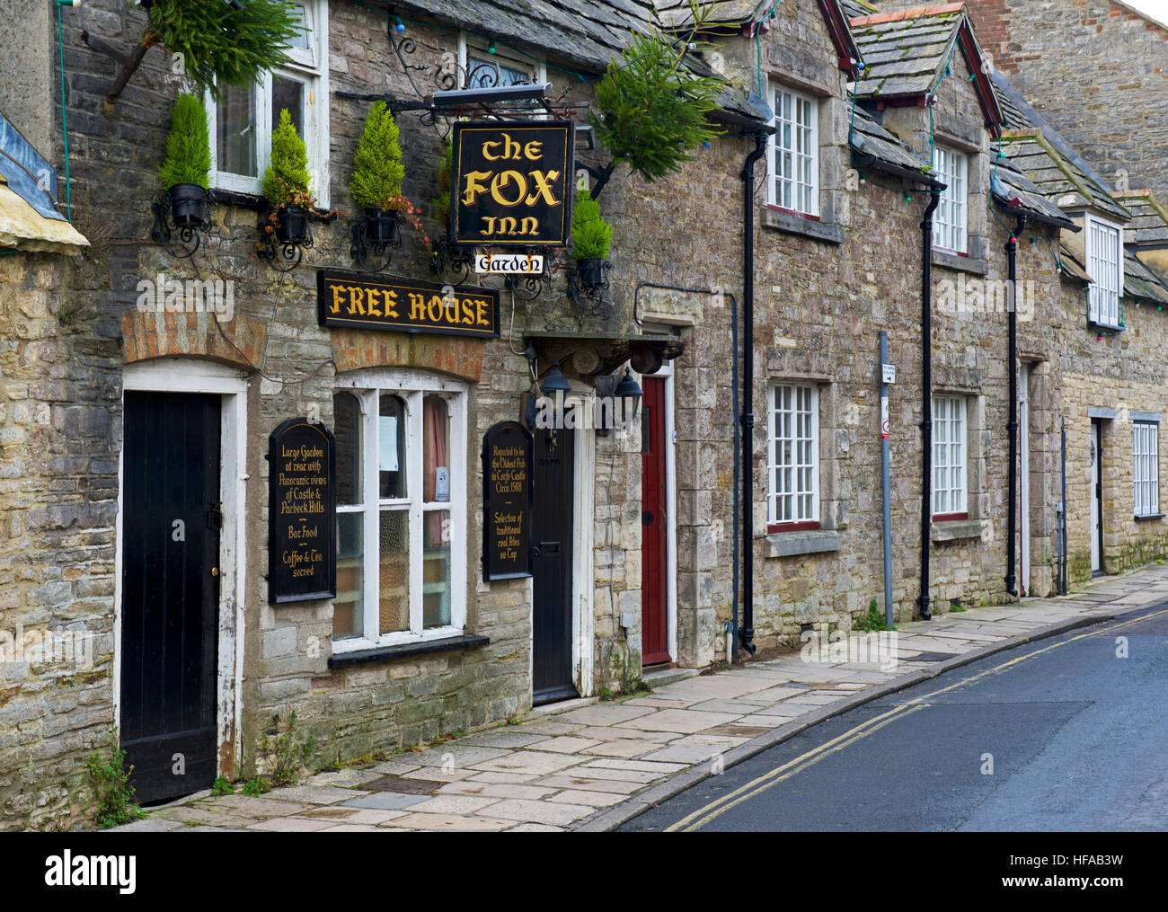 The Fox Inn, Corfe Castle, Isle of Purbeck, Dorset, England UK Stock