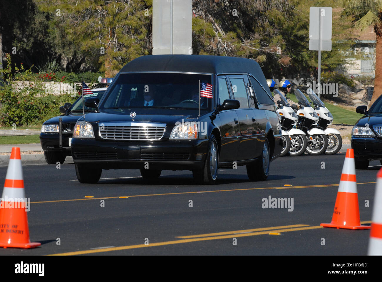 The hearse containing the casket of former President Gerald R. Ford arrives at St. Margaret's Episcopal Church in Palm Desert, Calif., Dec. 29, 2006.  Following services in California, Ford's remains will be flown to Washington, D.C., for a state funeral in the Capitol Rotunda and a funeral service at the Washington National Cathedral, followed by burial services in Michigan.  Ford, the 38th president of the United States, passed away on Dec. 26th. (U.S. Navy photo by Cmdr. Jane Campbell) (Released) Defense.gov photo essay 061229-N-9909C-001 Stock Photo