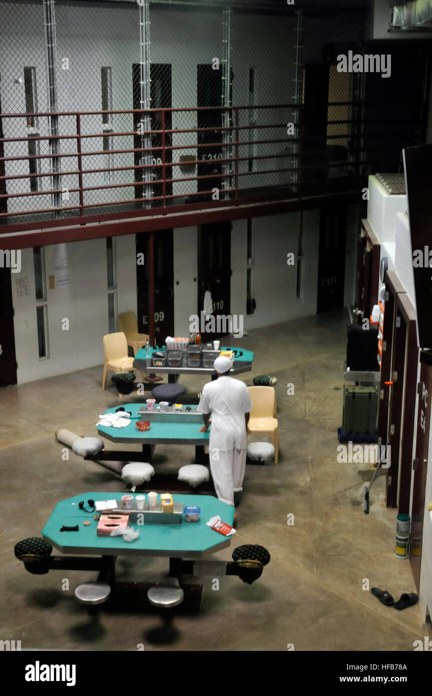 A detainee prepares a meal in the communal area of Camp Six at Joint Task Force Guantanamo, Oct. 29, 2010. Detainee Rec Time in Camp 6 338219 Stock Photo