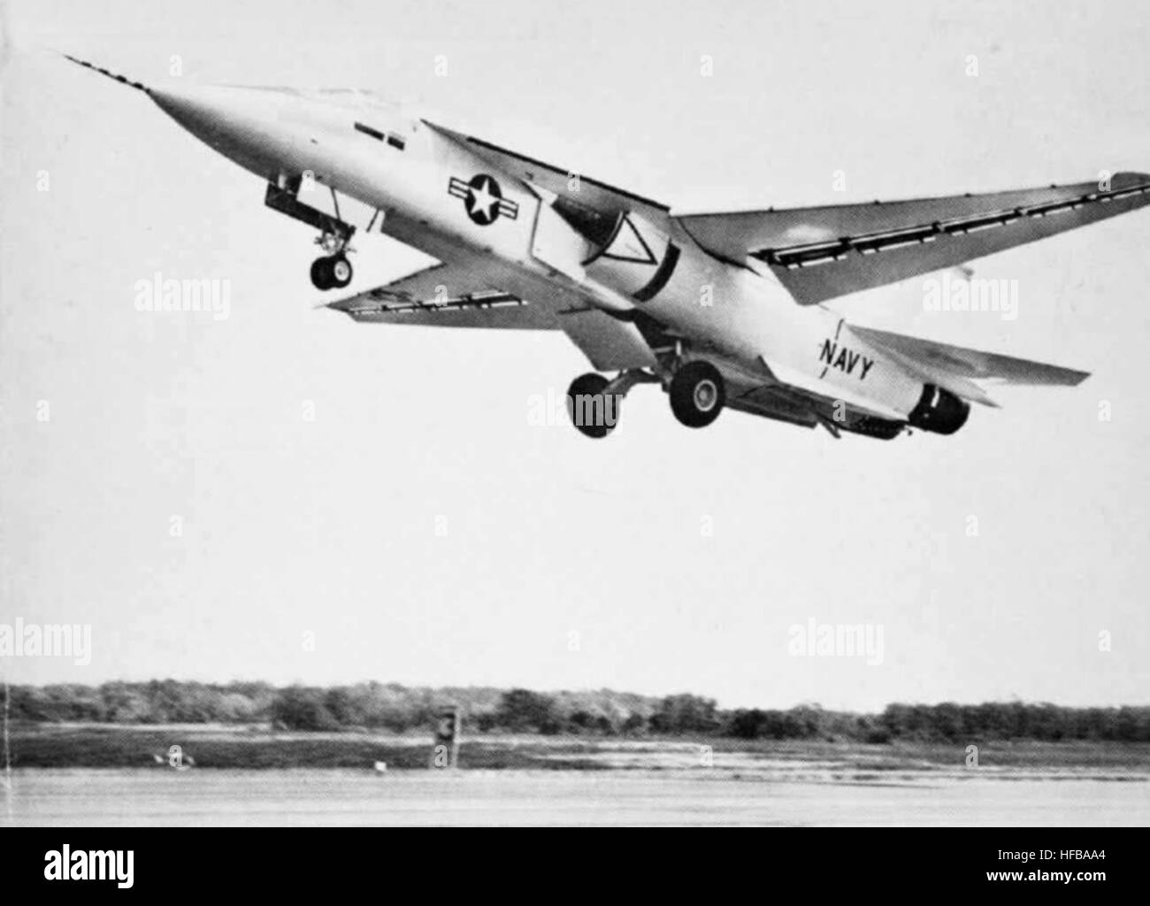 F-111B Landing In May 1965 Stock Photo - Alamy