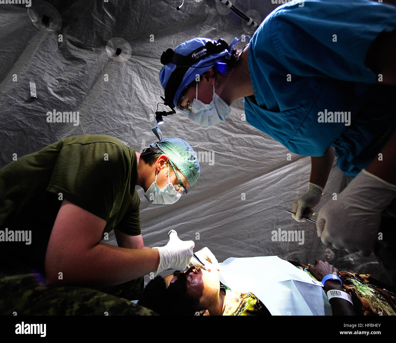 Australian army medical technician hi-res stock photography and images ...