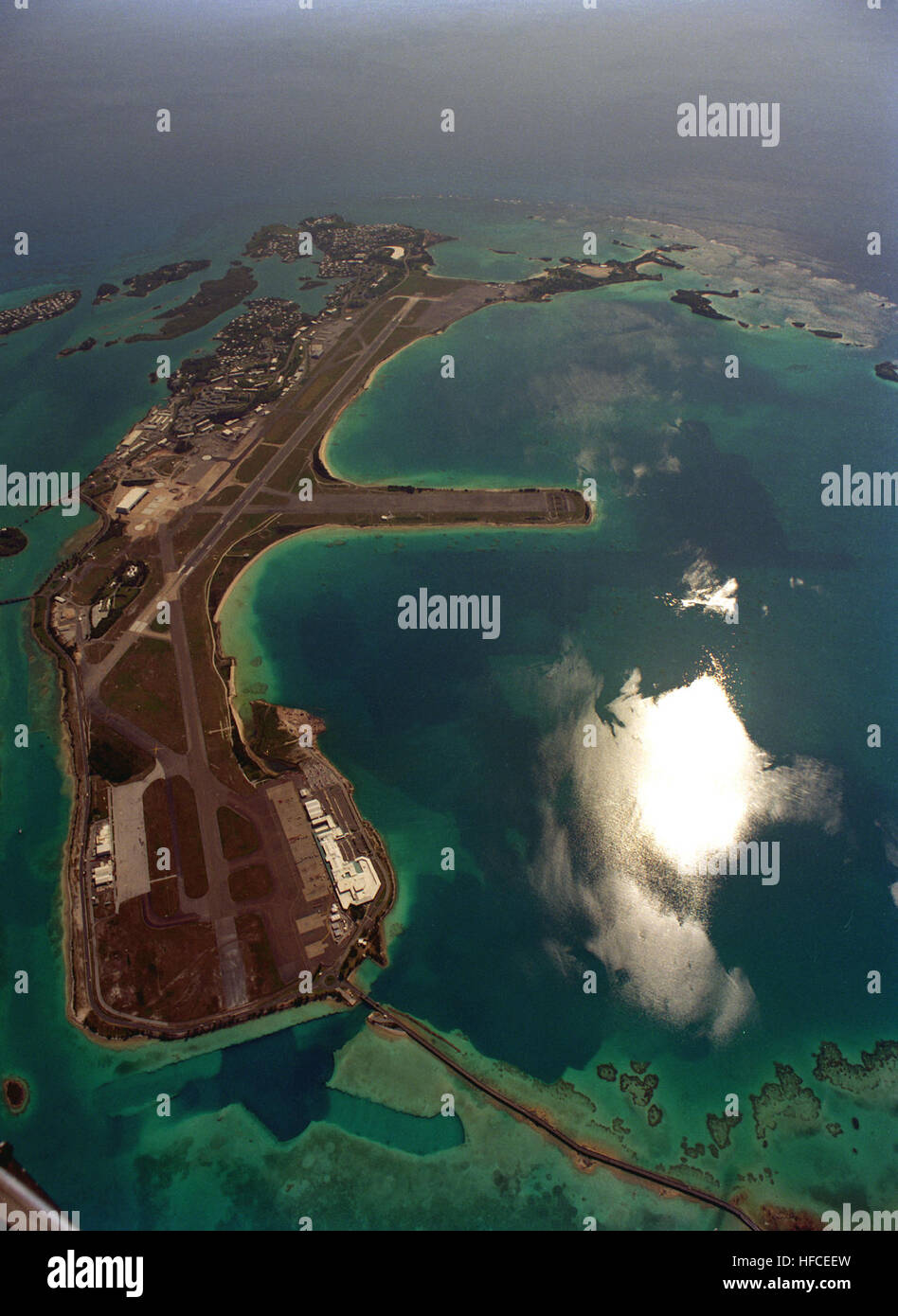 United states naval air station bermuda hires stock photography and