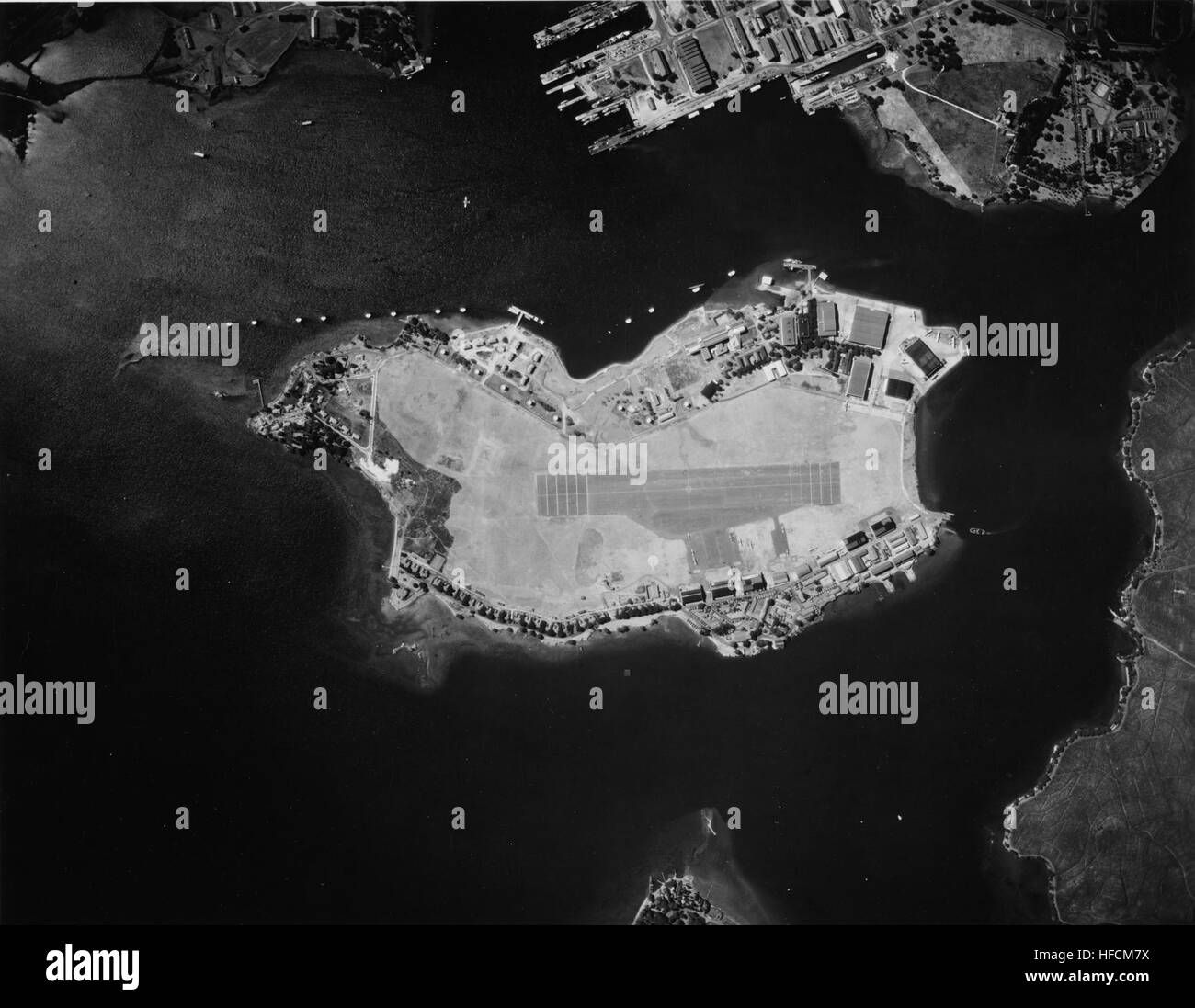 Overhead view of Ford Island in June 1941 Stock Photo