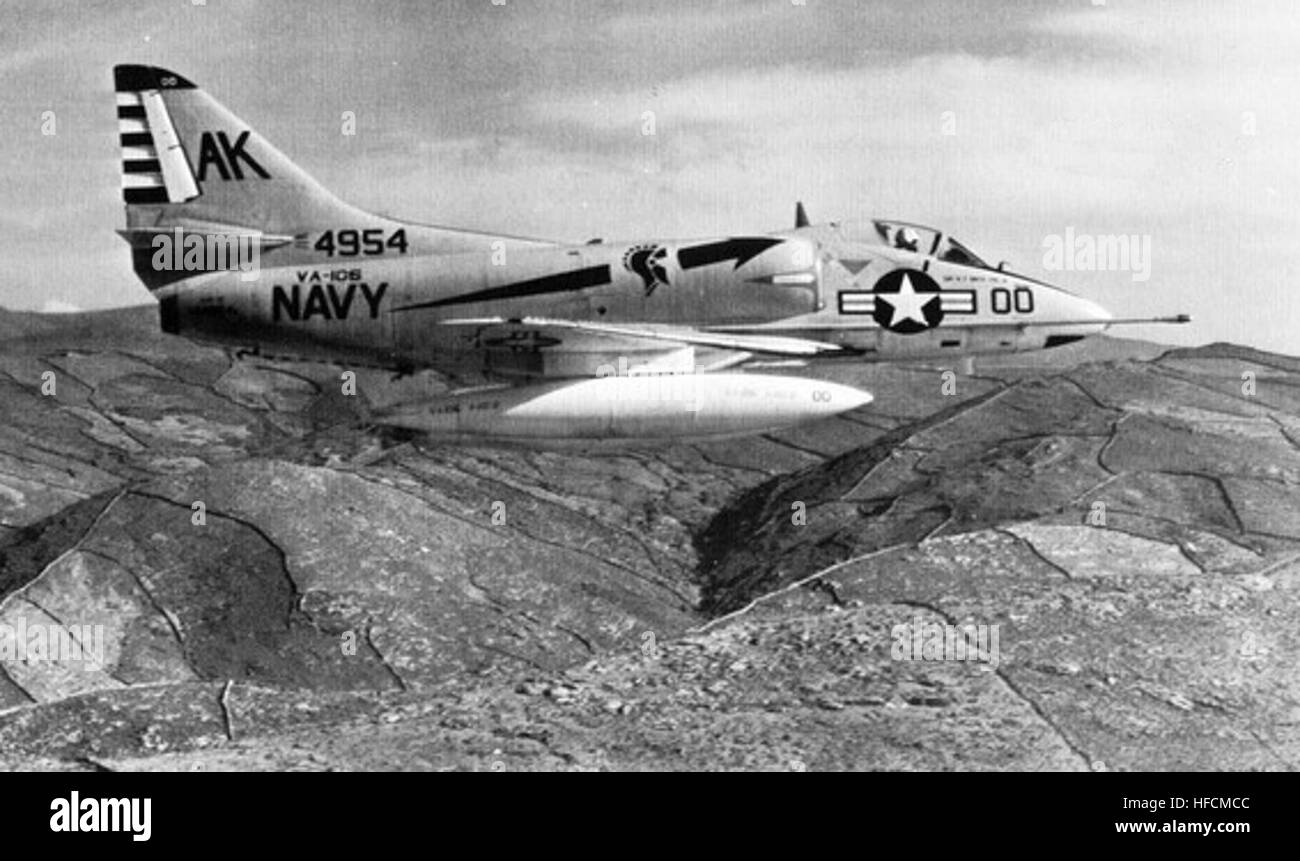 A4D-2 Skyhawk VA-106 in flight 1962 Stock Photo