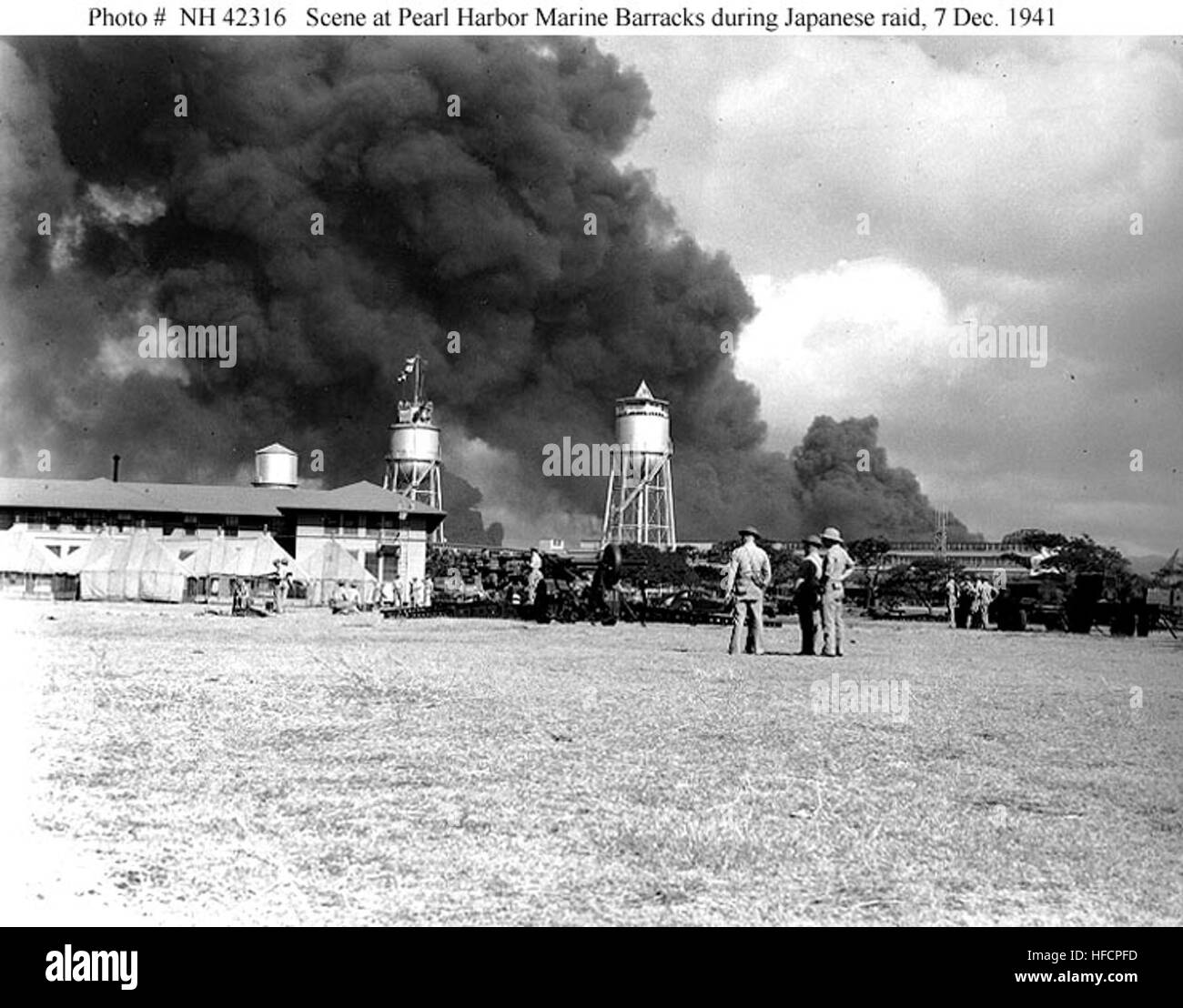 Pearl Harbour Marine Barracks during the attack Stock Photo Alamy