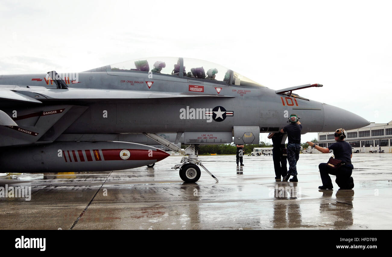 Strike fighter squadron 11 hi-res stock photography and images - Alamy