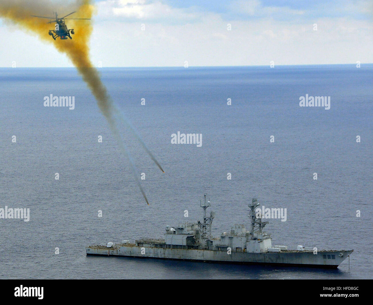 090429-N-0000X-001 ATLANTIC OCEAN (April 29, 2009) A Mexican BO-105 Bolkow helicopter fires 2.75 inch high-explosive rockets at the ex-USS Connolly (DD 979) during the sinking exercise portion of UNITAS Gold. This year marks the 50th iteration of UNITAS, a multinational exercise that provides opportunities for participating nations to increase their collective ability counter illicit maritime activities that threaten regional stability. Participating countries are Brazil, Canada, Chile, Colombia, Ecuador, Germany, Mexico, Peru, U.S. and Uruguay. (U.S. Coast Guard photo by Petty Officer Seth Jo Stock Photo