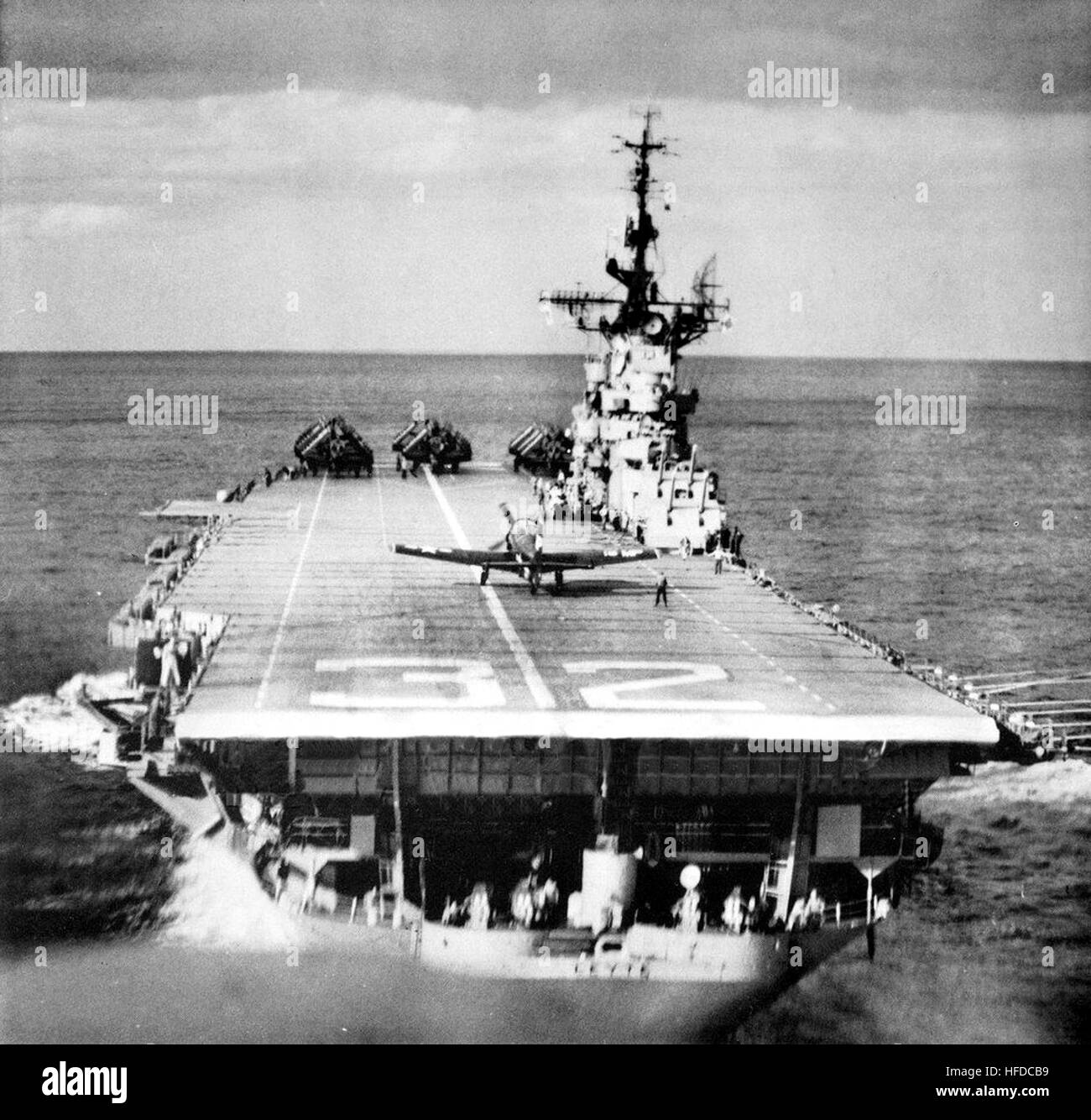 Aft view of USS Leyte (CVS-32) c1957 Stock Photo - Alamy