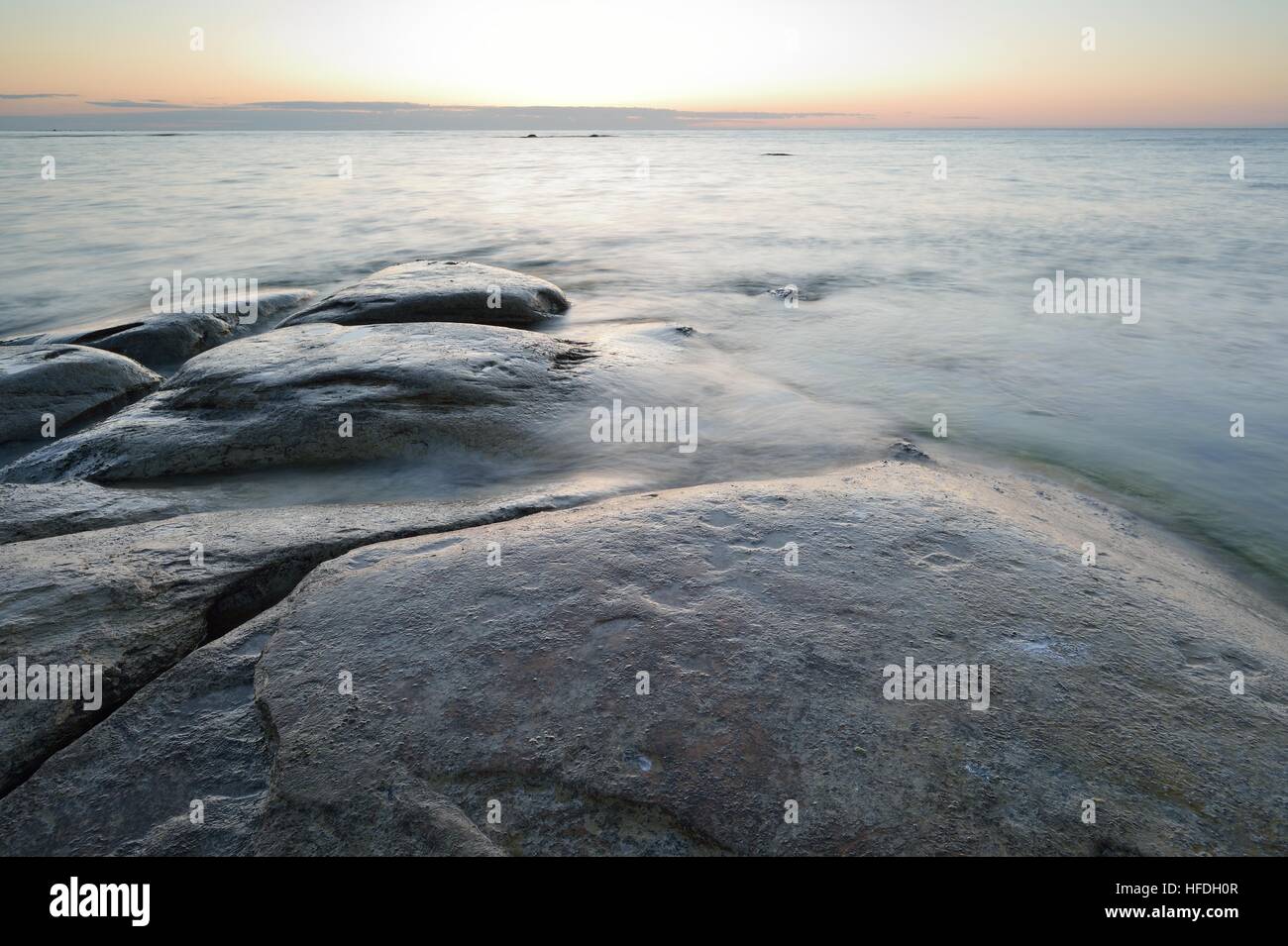 Beautiful and rocky cliff hi-res stock photography and images - Alamy