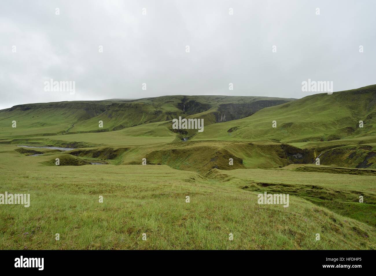Landscape green hill mountains hi-res stock photography and images - Alamy