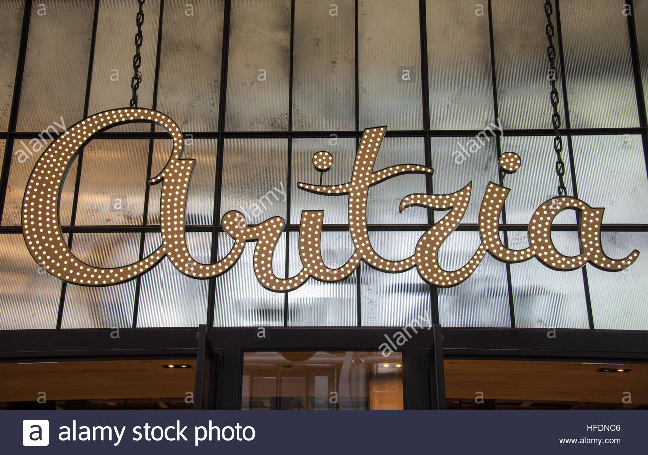 canadian women's fashion boutique