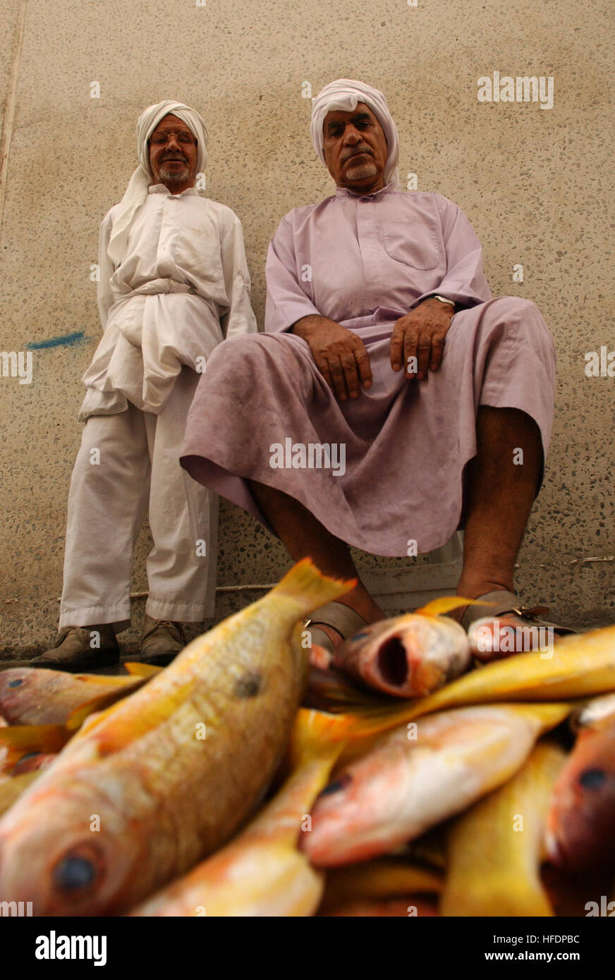 Bahrain fish market hires stock photography and images Alamy