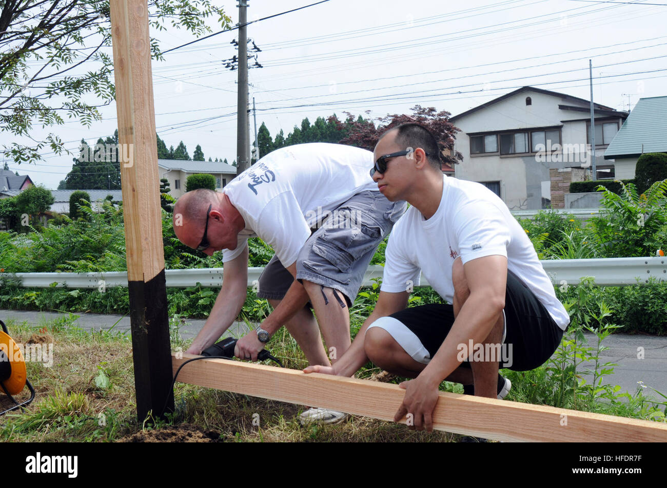 Petty Officer 1st Class Nathan Hart (left), aviation boatswain's mate