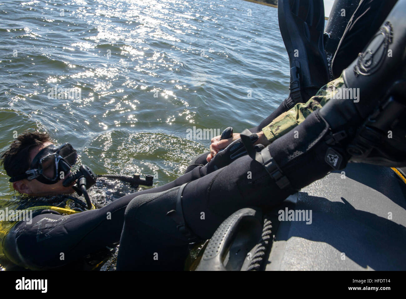 Tactical entry hi-res stock photography and images - Alamy