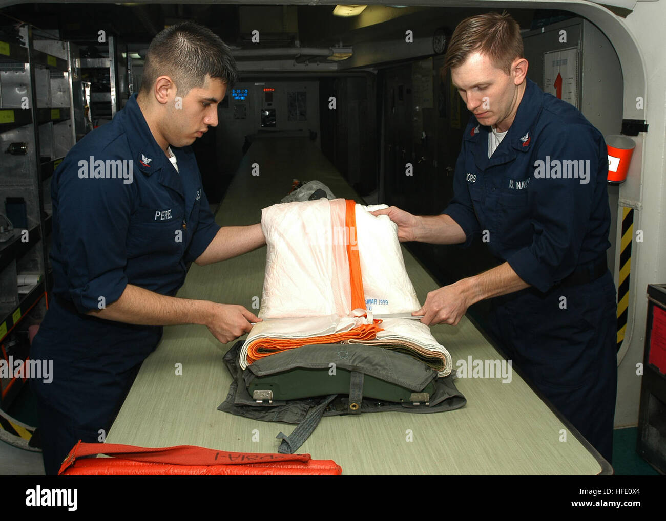 Paraloft High Resolution Stock Photography and Images - Alamy