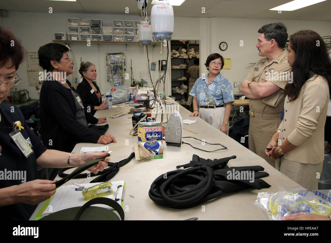 050225N3228G010 Pearl Harbor, Hawaii (Feb. 25, 2005) Master Chief